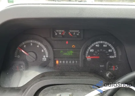 2019 Ford Econoline E450 Super Duty Cutaway Van z USA, uszkodzony, nr VIN 1FDXE4FS1KDC07794